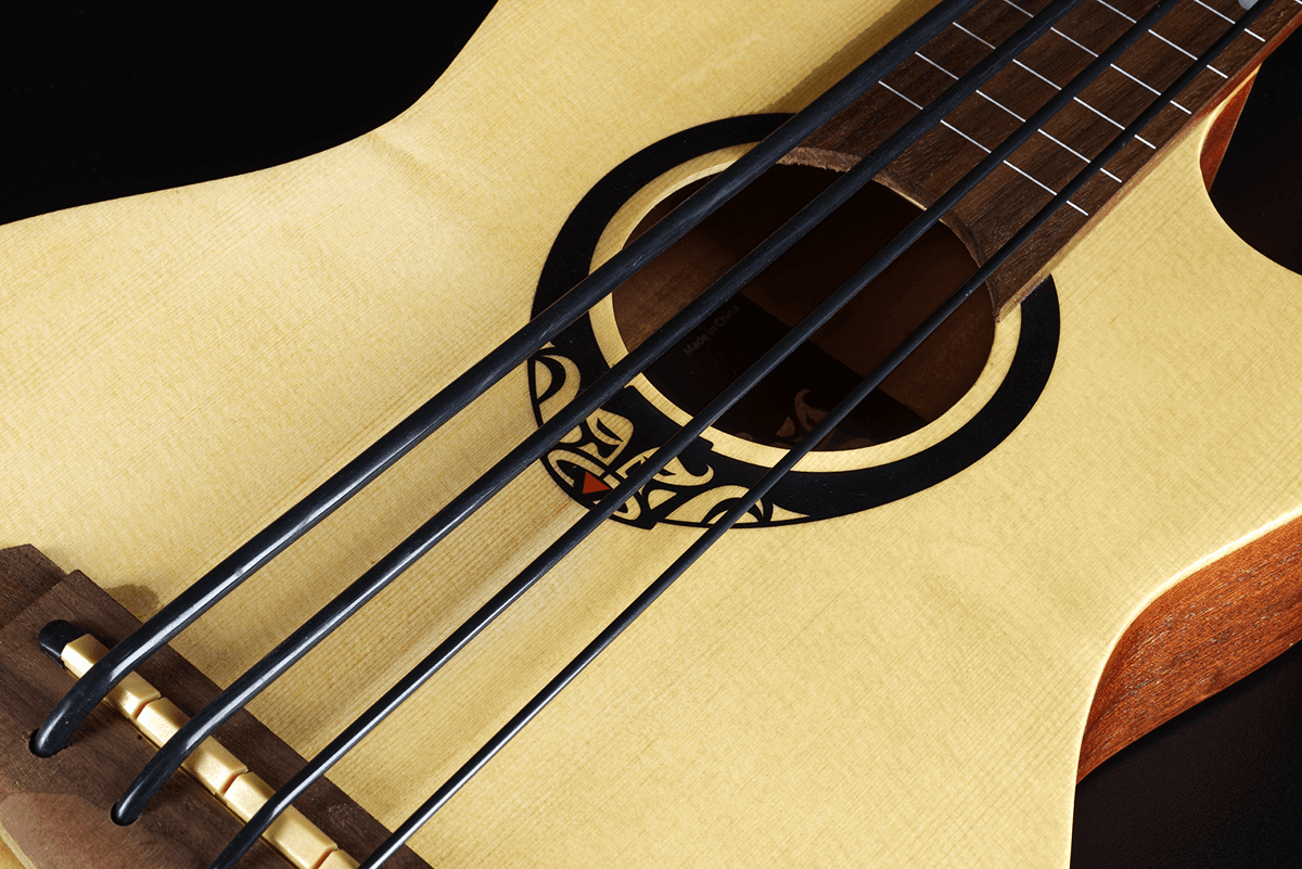 Tiki Bass Fretless Cutaway Electro